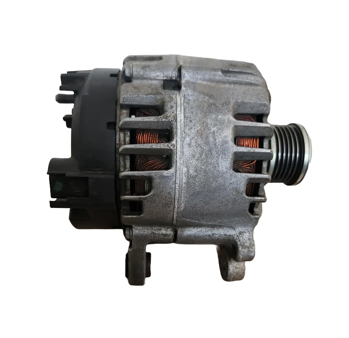 Used 180Amp Alternator 03L903023q For Vw Transporter, Passat, Crafter, Multivan – Oem Replacement 1