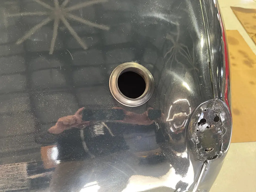 "Cheater" Fuel Neck Gasket (Cars Thru '80) 1
