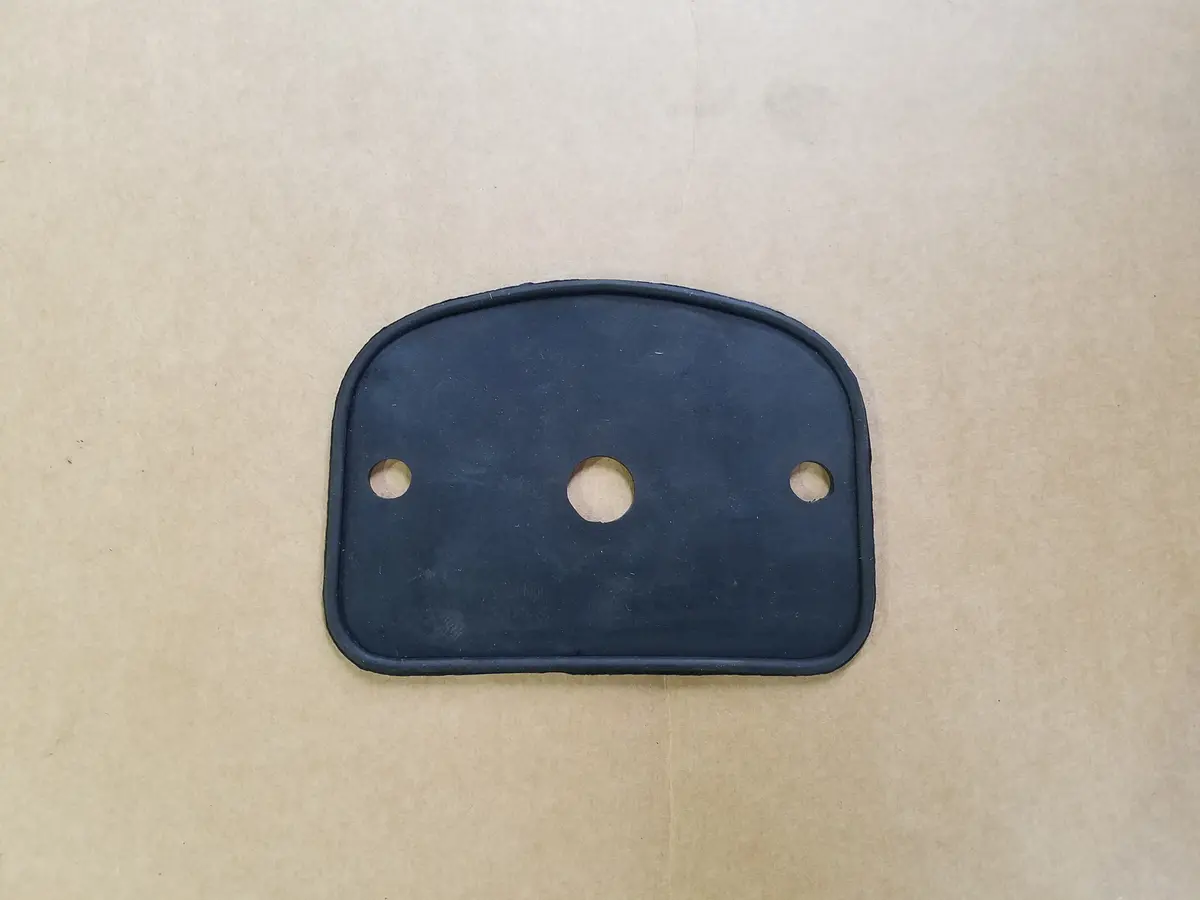 License Plate Light Plinthe To Body Gasket (Bugeye Only) 1