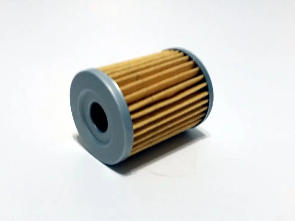 Oil Filter - Suzuki Drz125 / Dr200se / Rv125 / Ltz250 / Ltf250 1