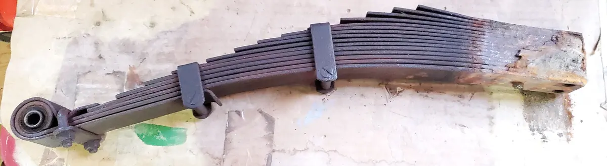 Used Original Quarter-Elliptical Leaf Spring (Priced Individually) 1
