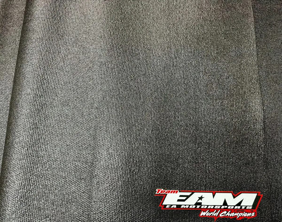 Team Eam Pit Mat 1