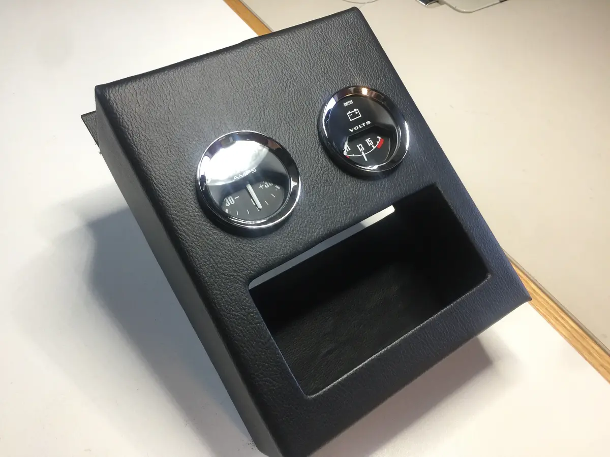 Sprite/Midget Custom Gauge Console 1