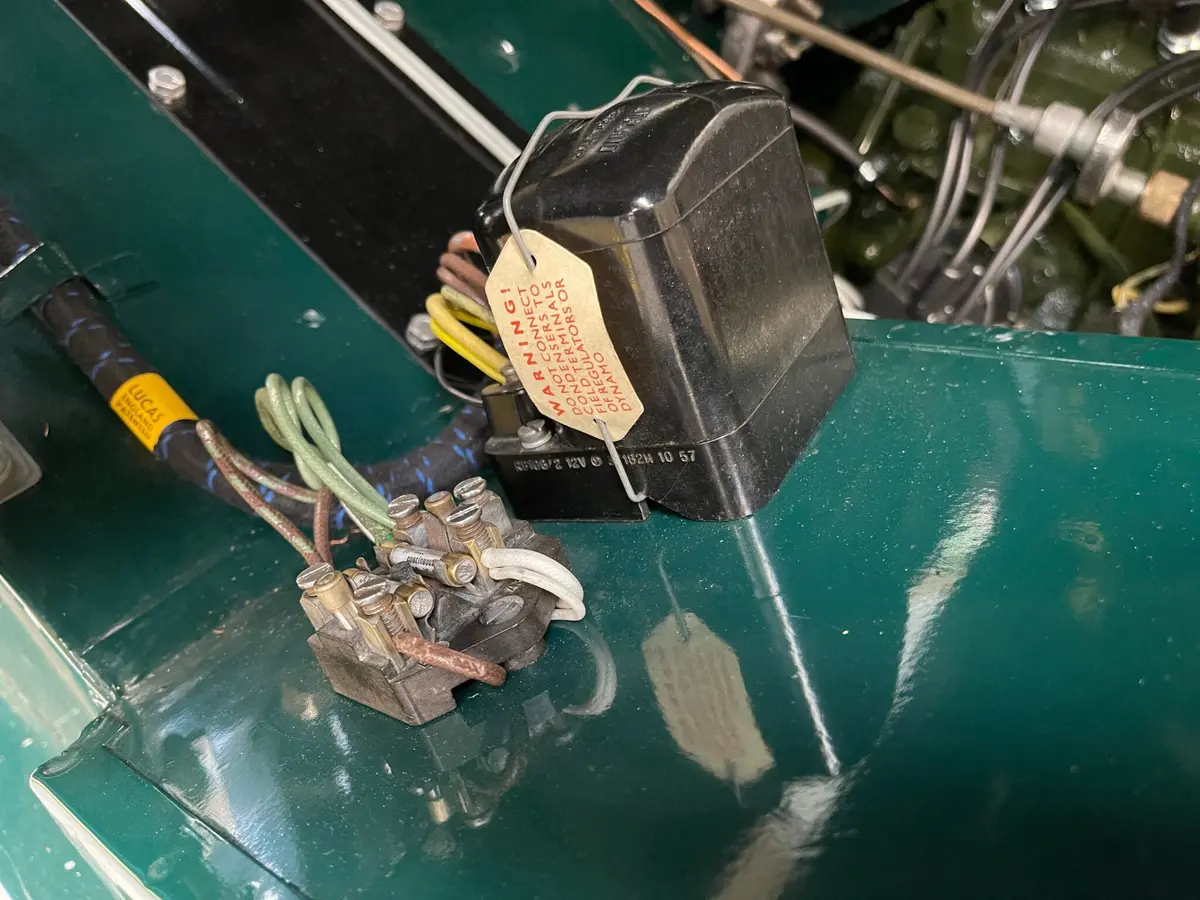 Voltage Regulator Tag 1