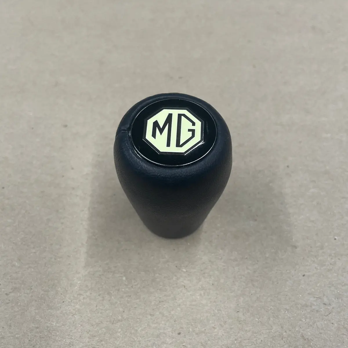 Mg Black Leather Shift Knob 1