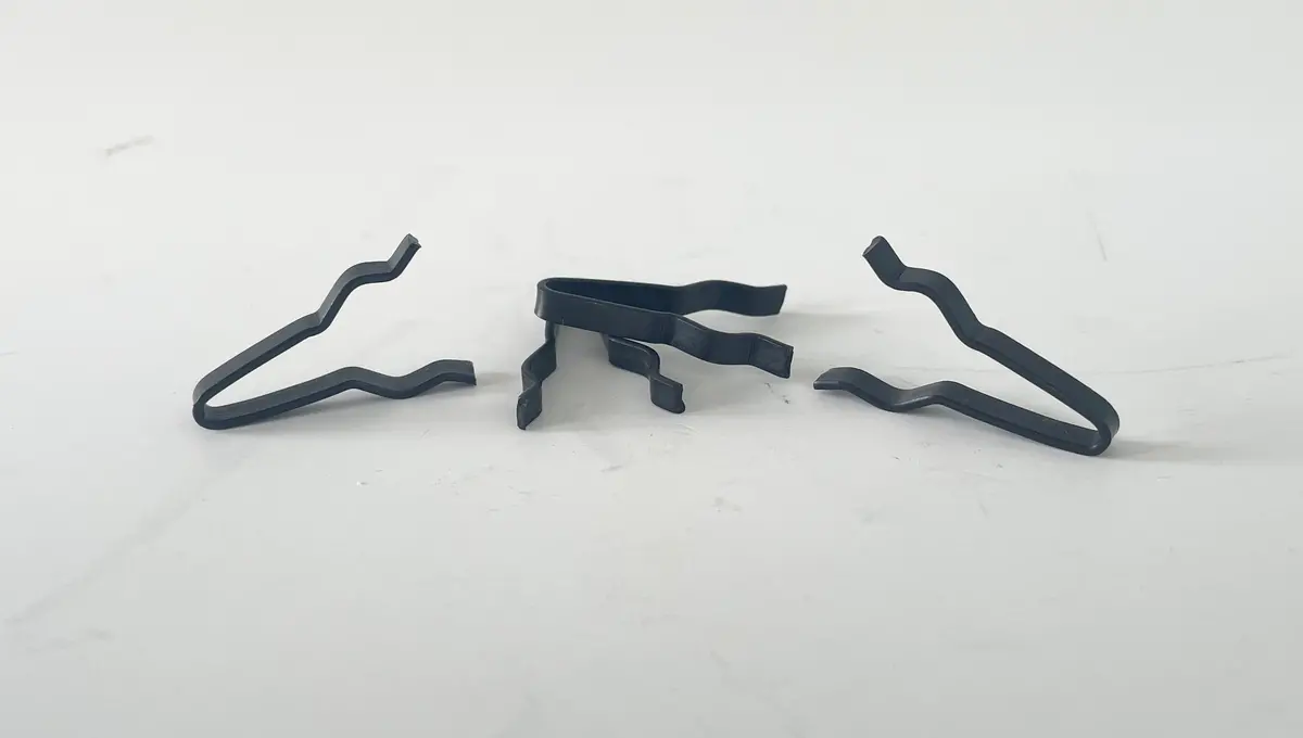 Hairpin Style Fuel Clip (Sold Individually) 1