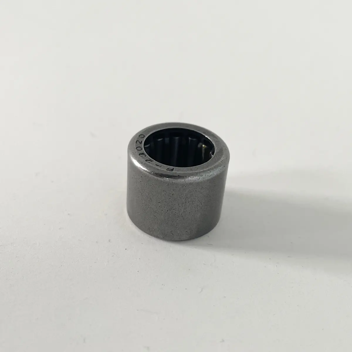 Needle Bearing Spigot Bushing (Late 1275) 1