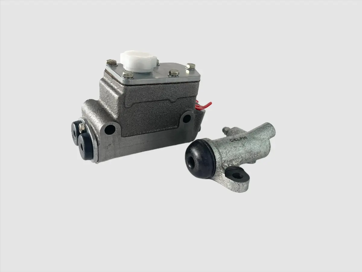 7/8" Master And 7/8" Slave Kit (For Mark 1 And 2 Sprites Thru '62 And Any Cars With A Single Tandem Master) 1