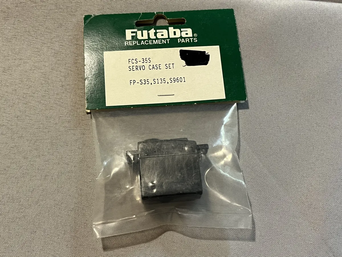 Futaba Fcs-35S Servo Case Set For Fp-S35, S135, S9601 1