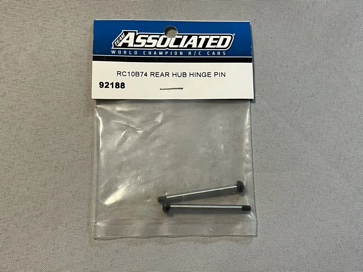 Team Associated 92188 Rc10 B74 Rear Hub Hinge Pin 1