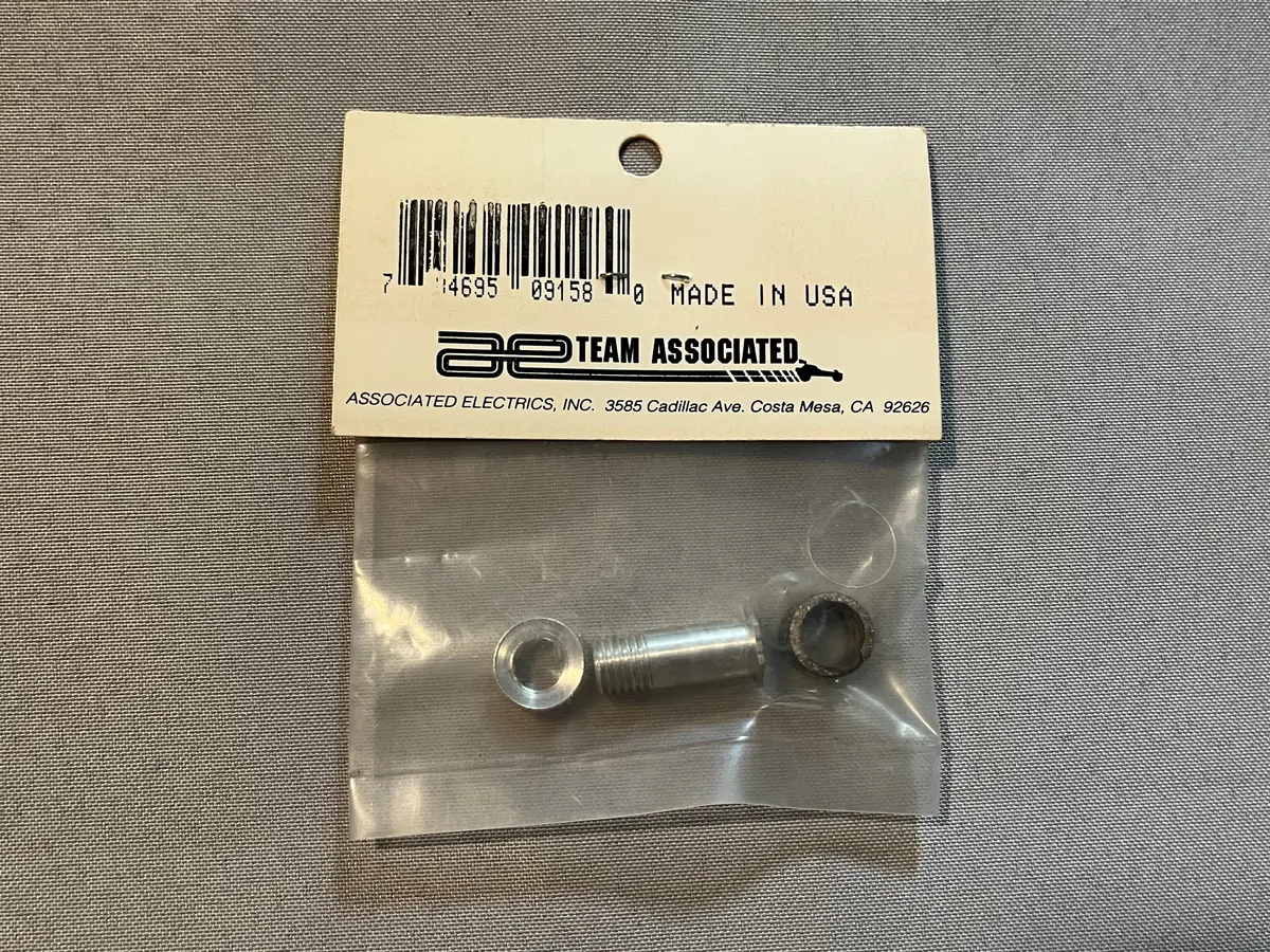 Team Associated 9158 Servo Saver Tube, Spring And Nut 1