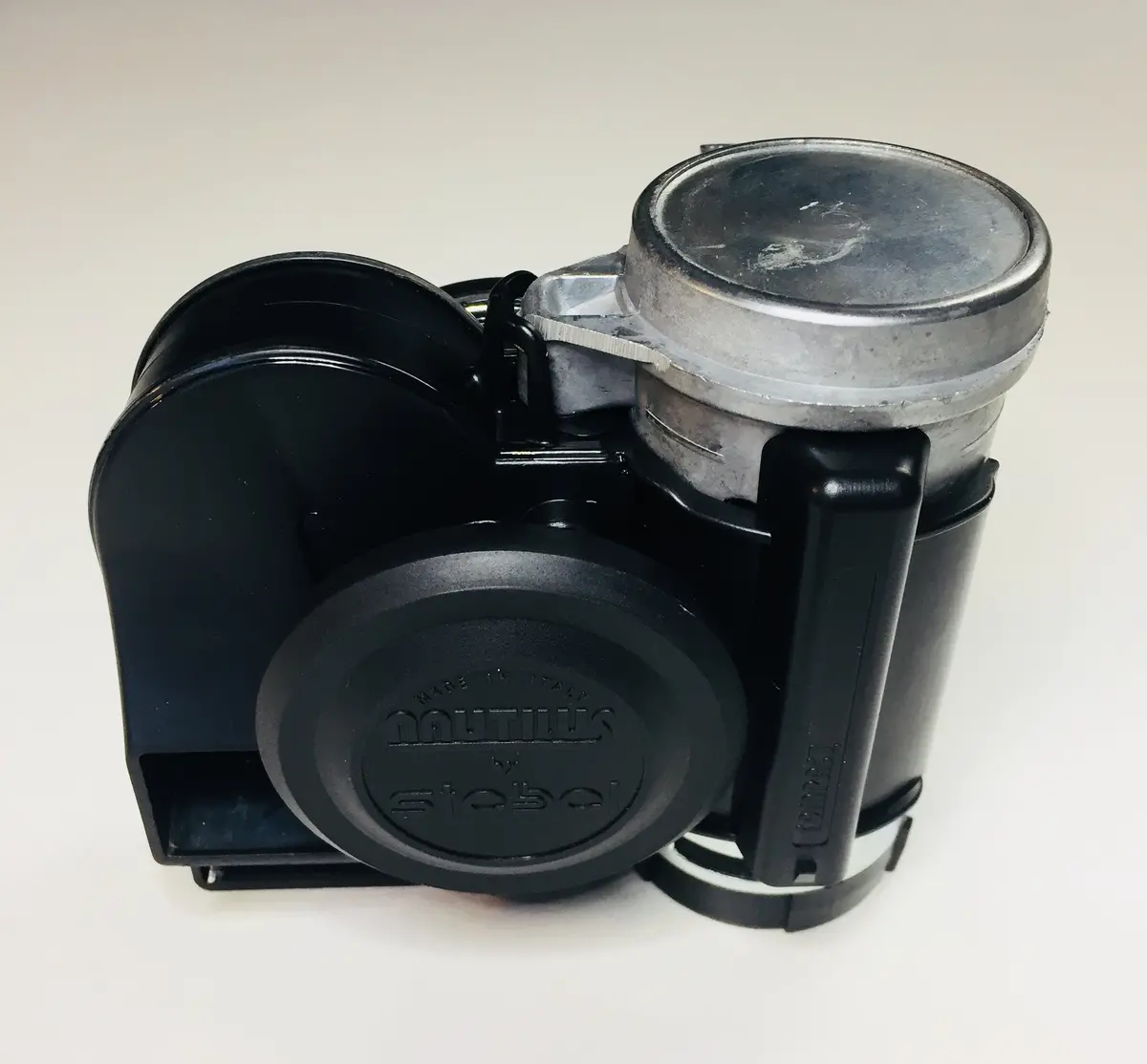 Compact Air Horn (All Spridgets) 1