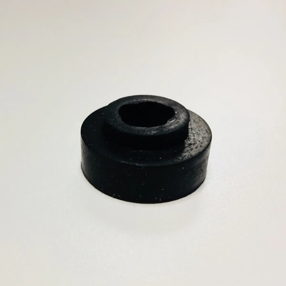 Valve Cover Bolt Rubber Bushing Grommet (948-1275 Engines) 1