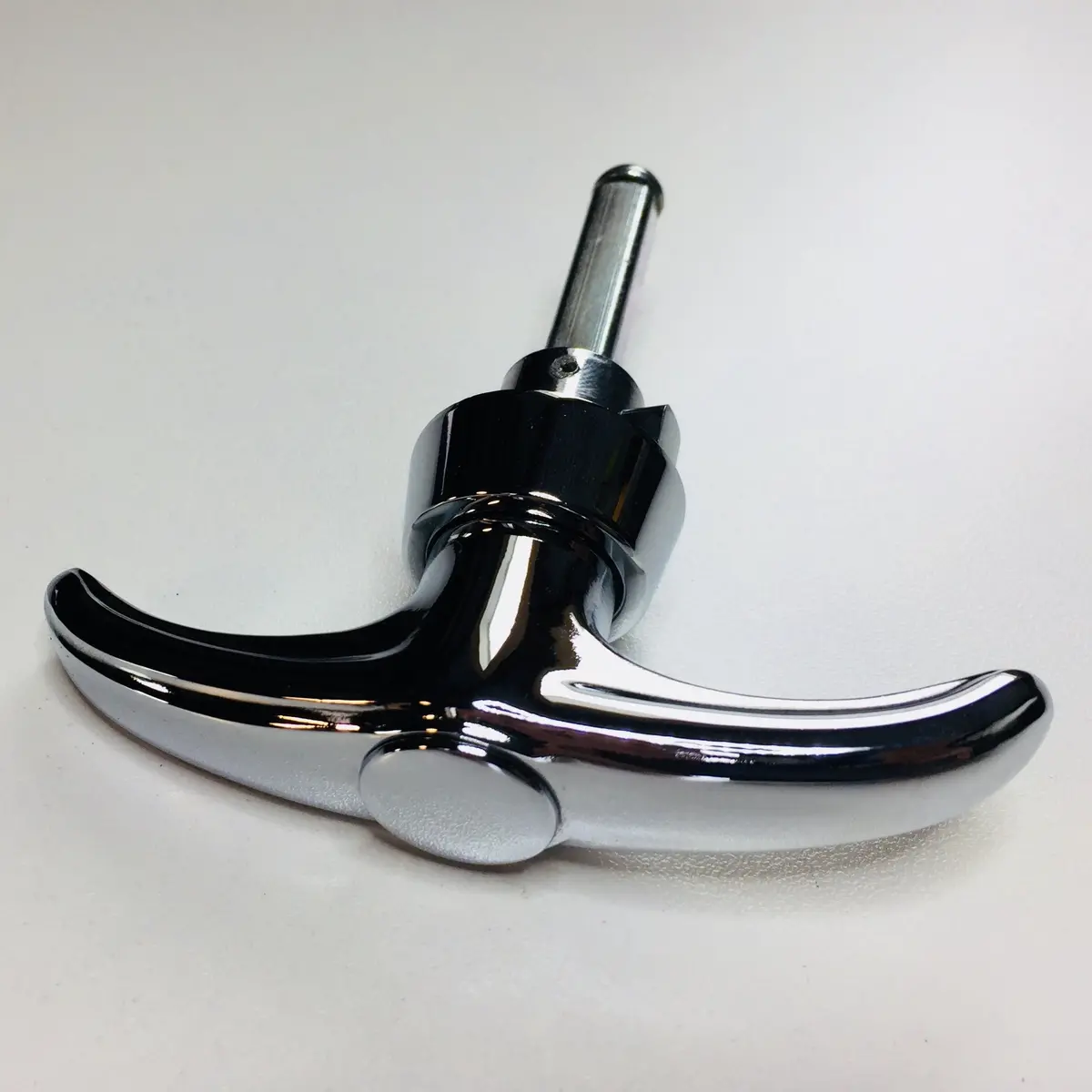 Bonnet Handle (Bugeye Only) 1
