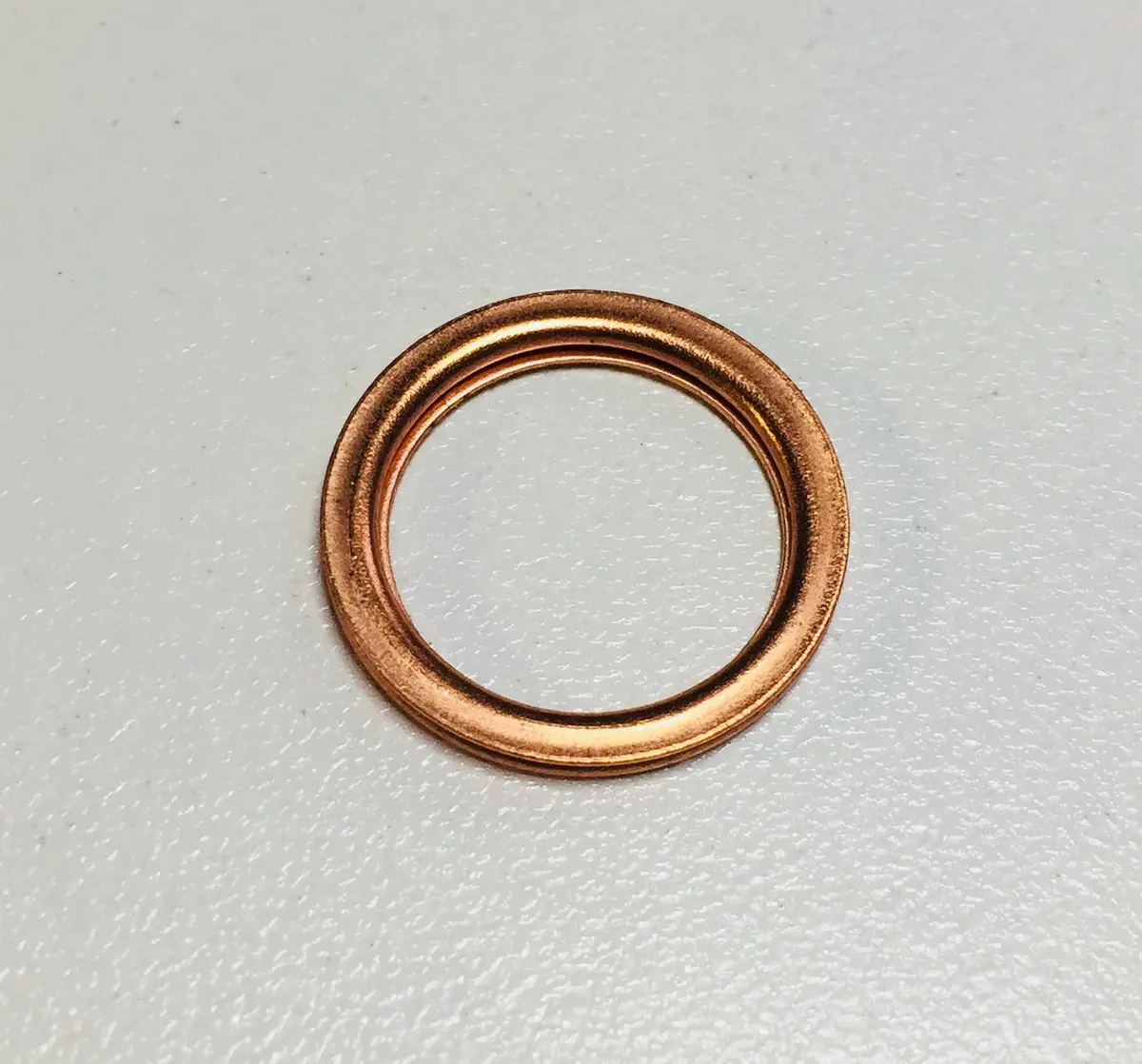Engine Oil Drain Plug Copper Washer (948-1275 Engines) 1