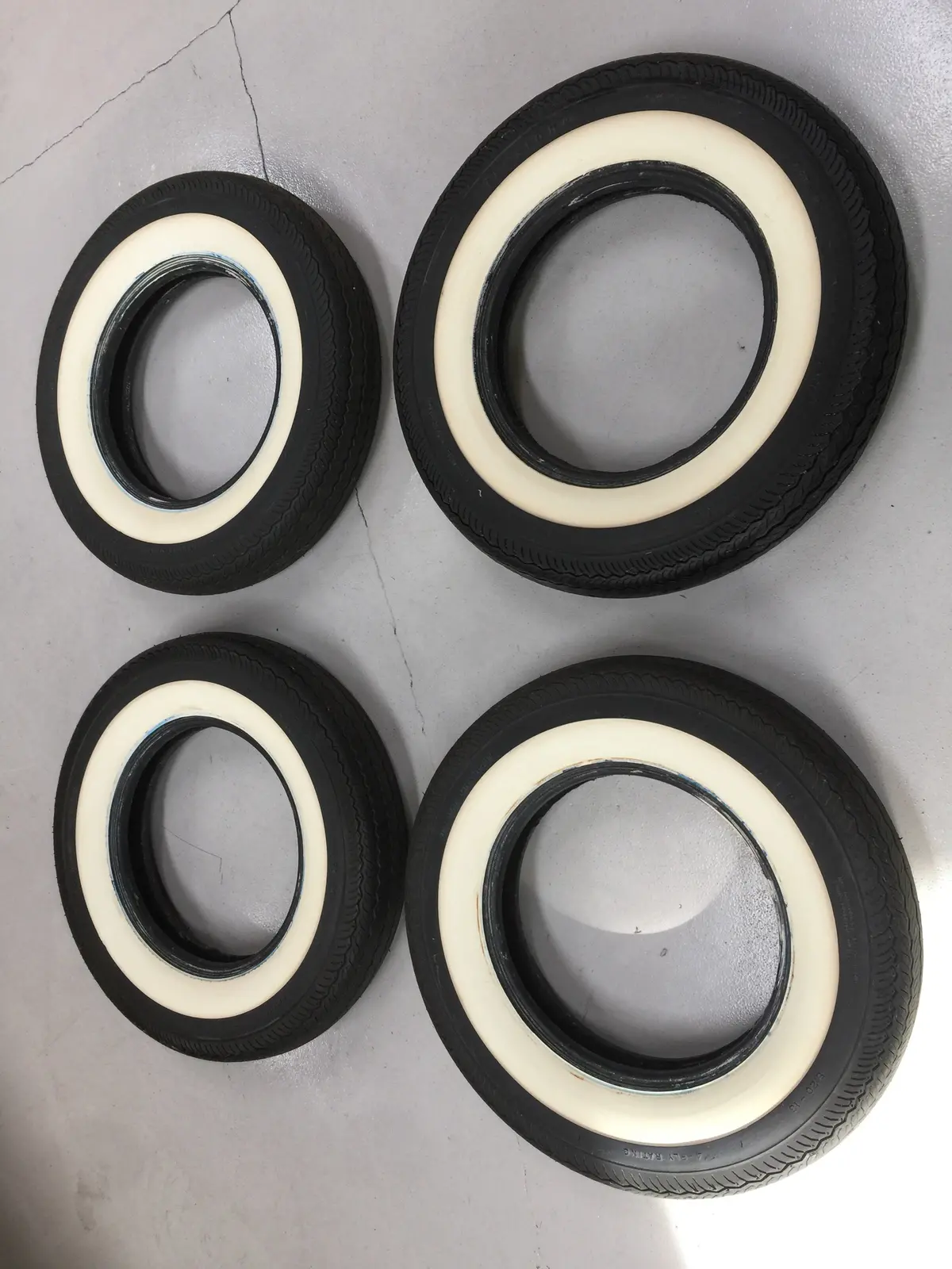 Concours Bias Ply Wide White Wall Nos Spridget Tires 1