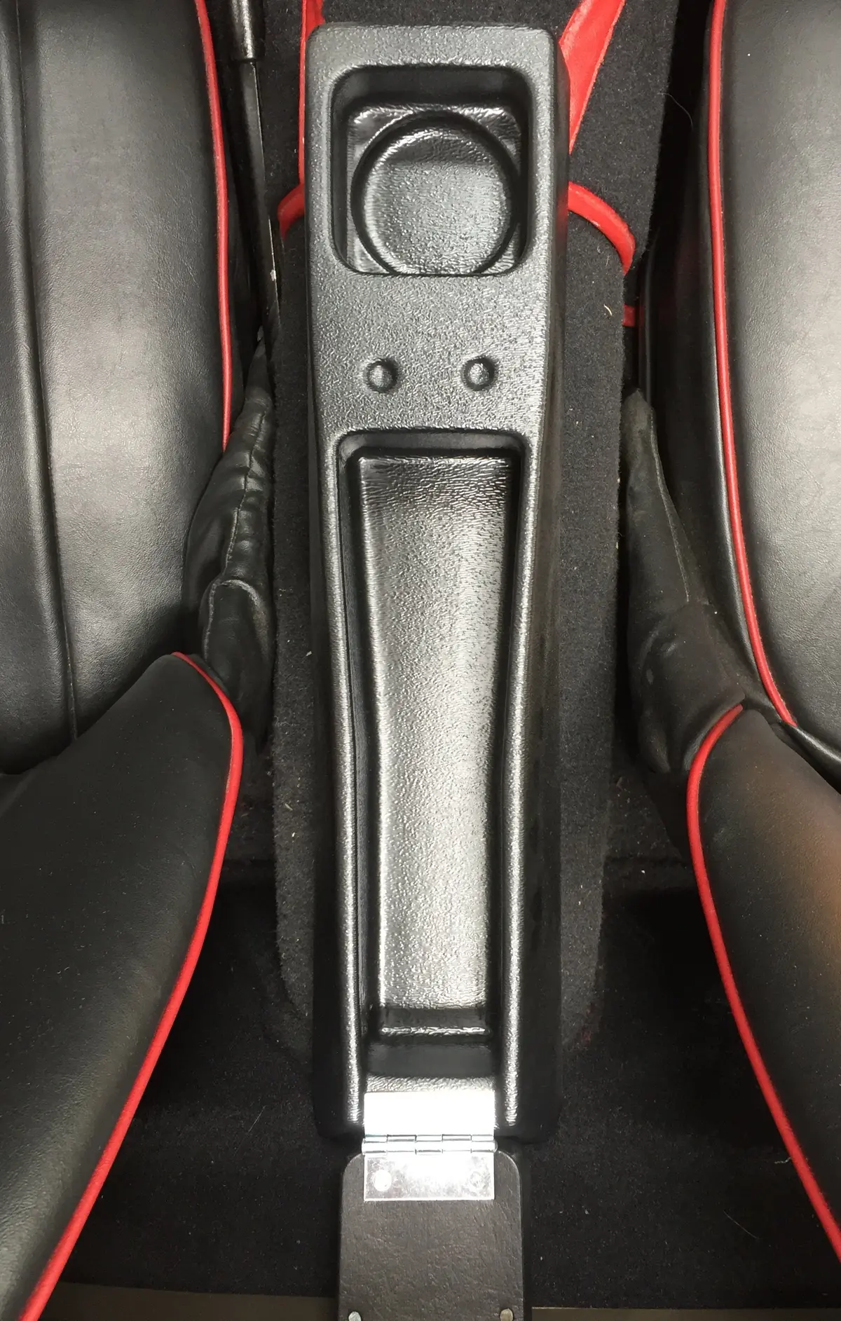 Armrest And Cup Holder (All Bugeyes & Spridgets) 1