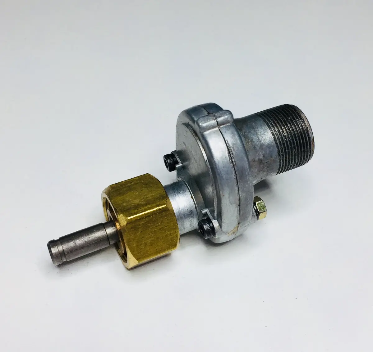 Tachometer Drive Gearbox (For 948 Generator) 1