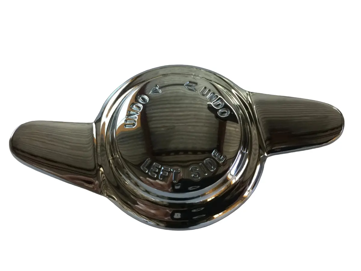 Two-Eared Wire Wheel Knock-Off Spinner 1