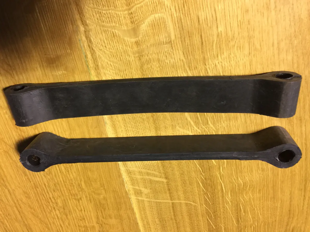 Rear Axle Check Strap (948-1275 Engines) (Sold Individually) 1