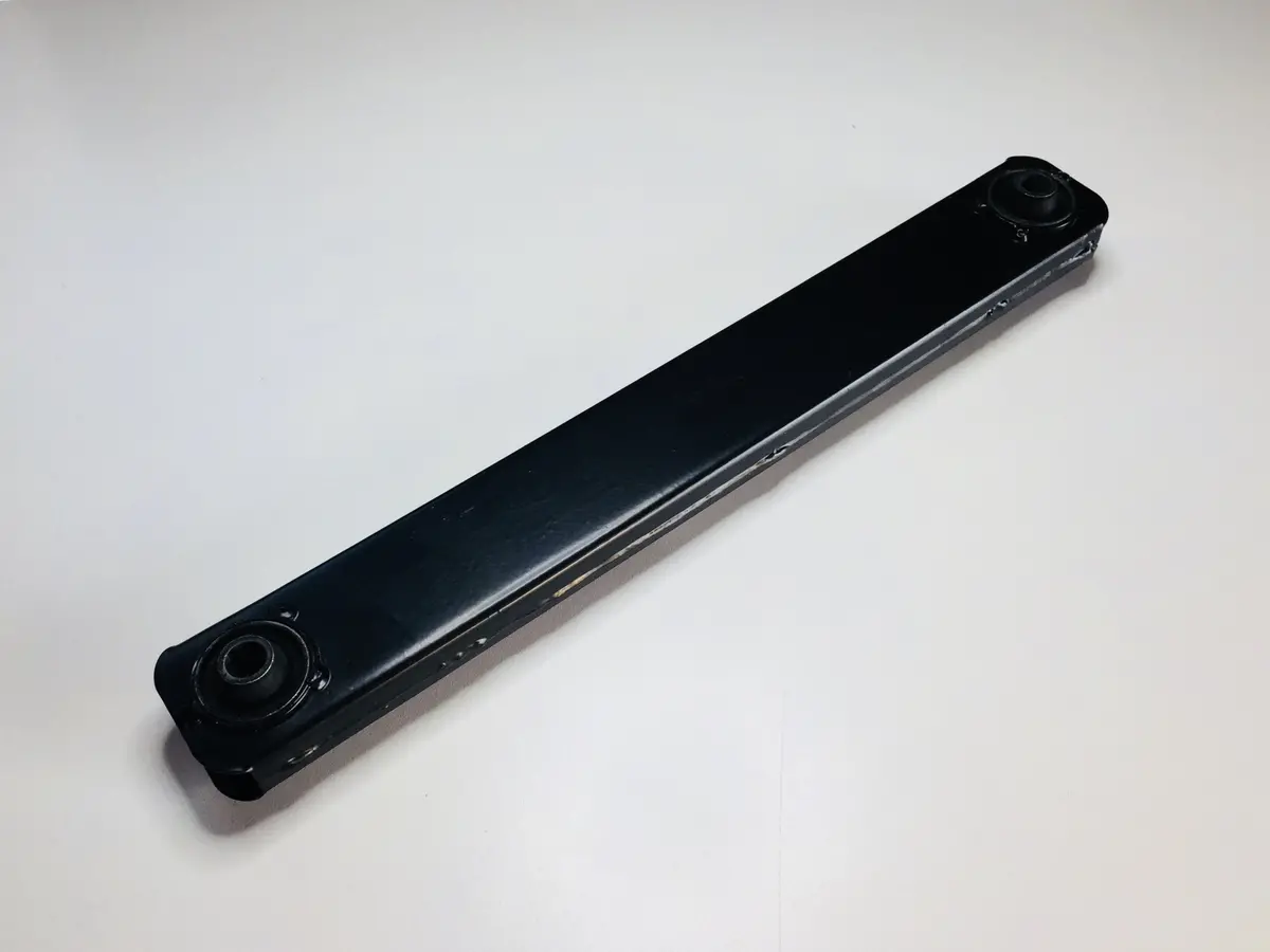 Radius Arm With Bushings 1