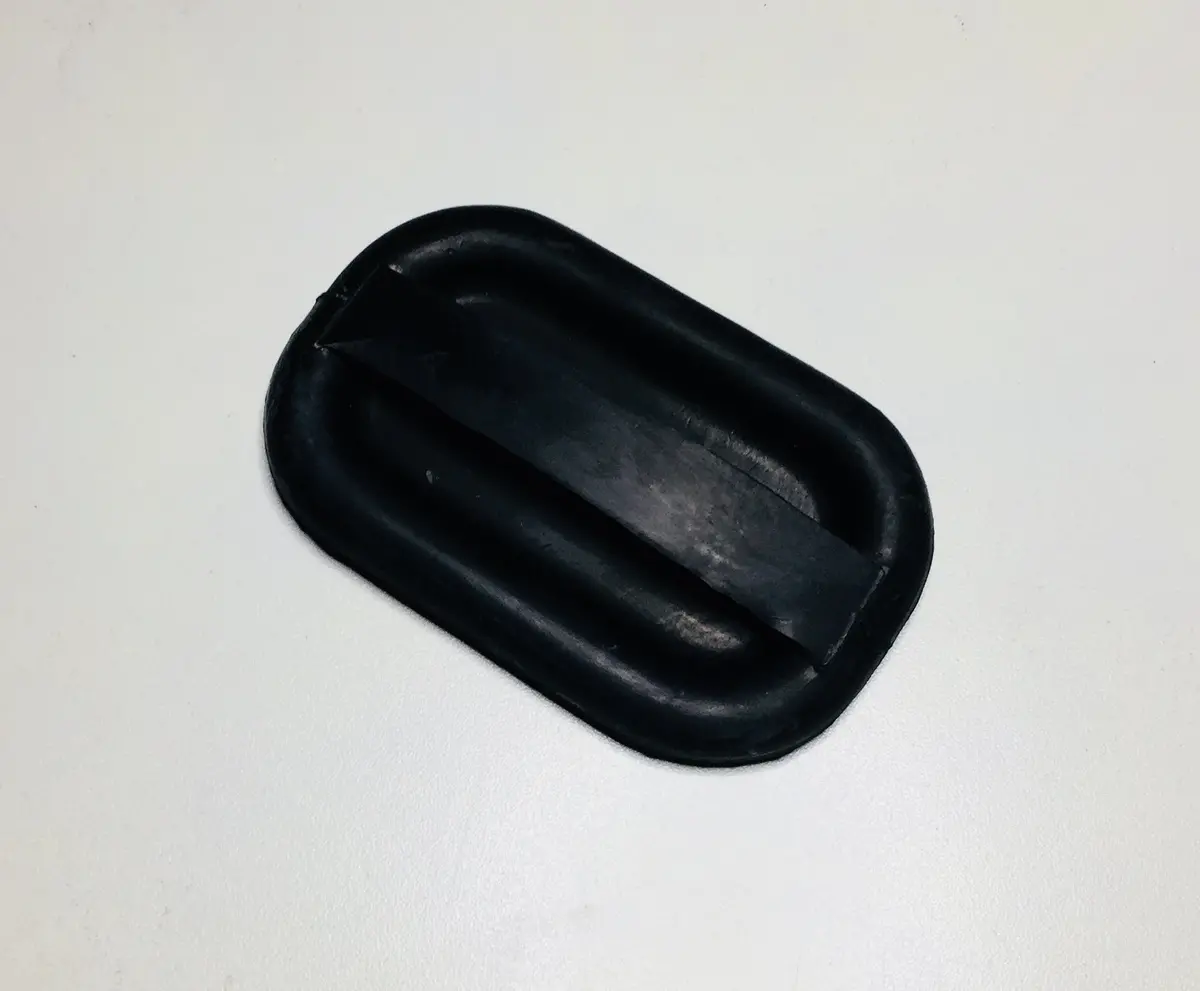 Plug, Gearbox Filler / Toe Box - Bugeye Thru 1976 1