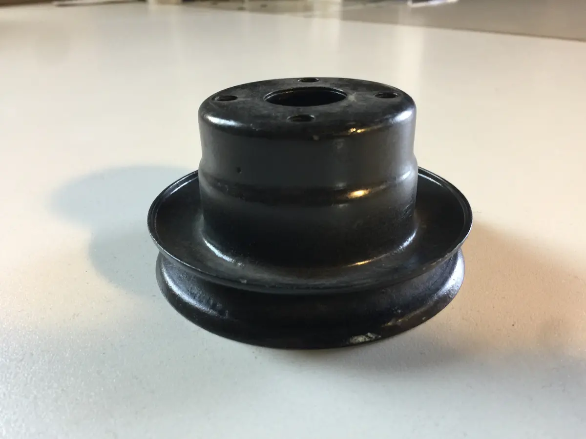 Original Water Pump Pulley, 948 Engine 1