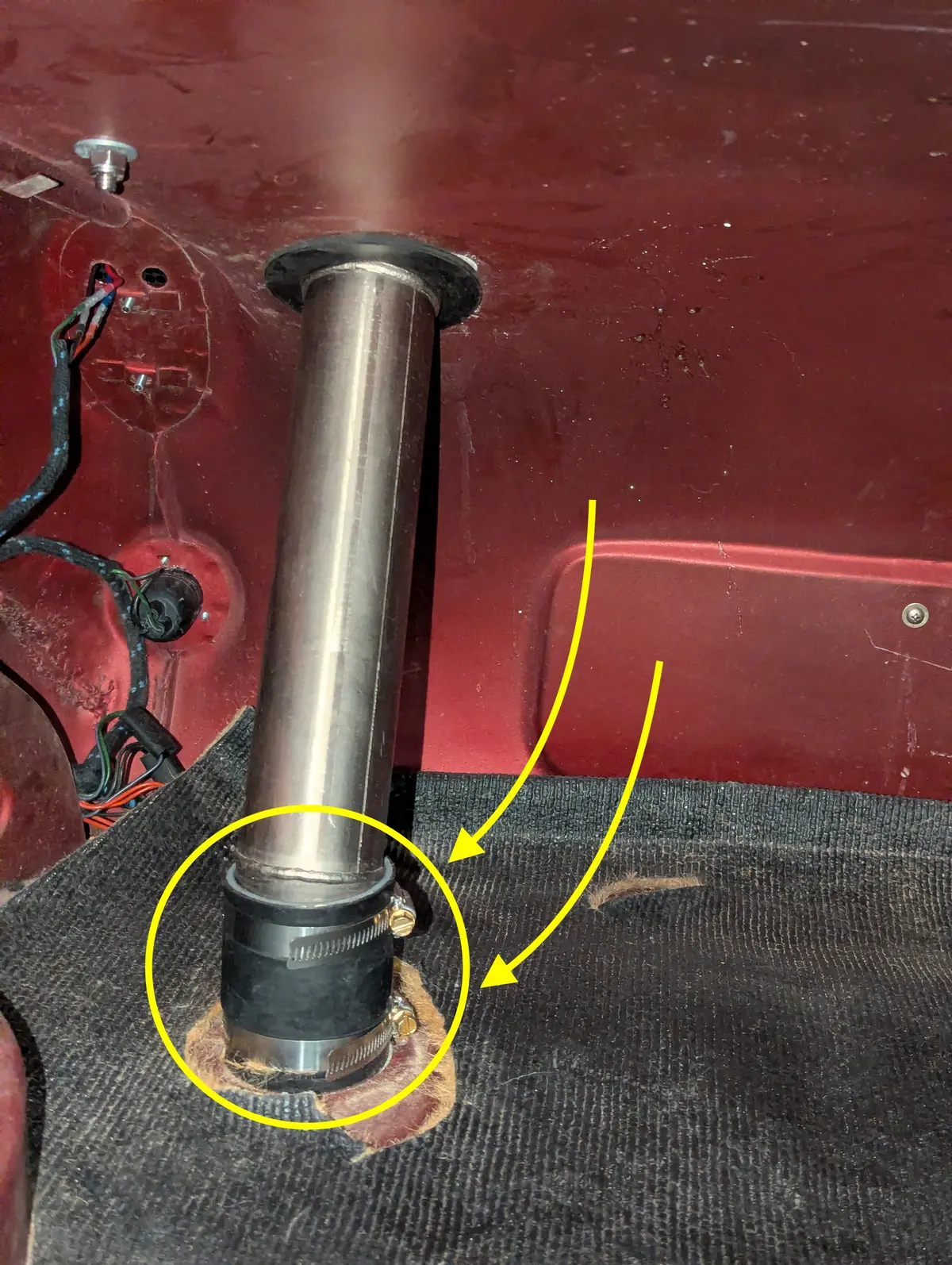 Fuel Tank To Fuel Filler Neck Hose 1