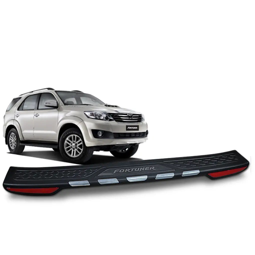 Toyota Fortuner 2005 - 2015 Rear Bumper Guard 1
