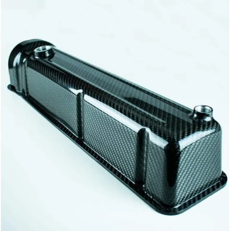 Dry Carbon Cam Cover For Nissan L-Type 6-Cylinder Engine　日産 L型6気筒エンジン用ドライカーボンカムカバー 1