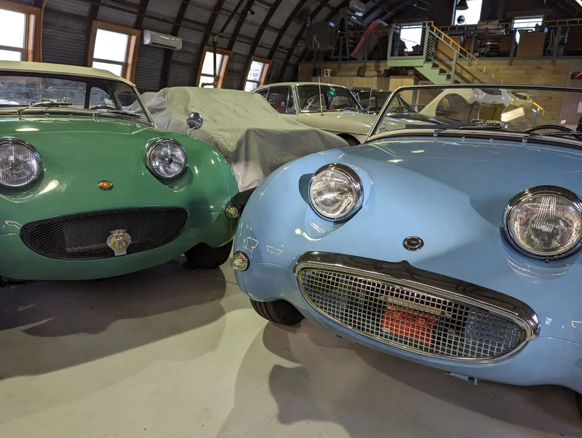 Pair Of Complete Headlamp Assemblies 1