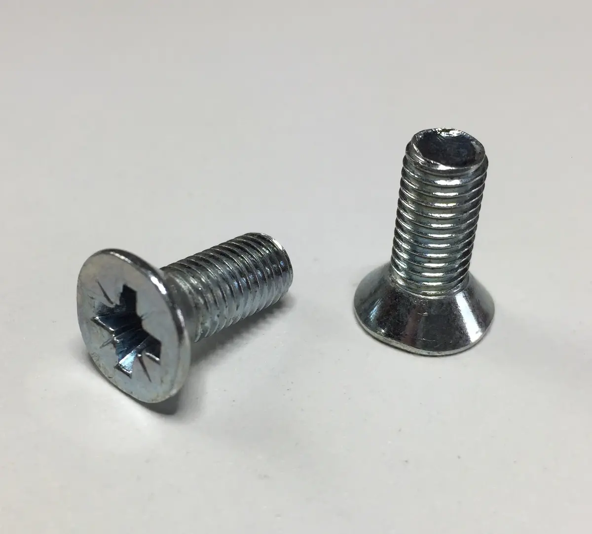 Brake Drum Screw, Long (All Spridgets) 1