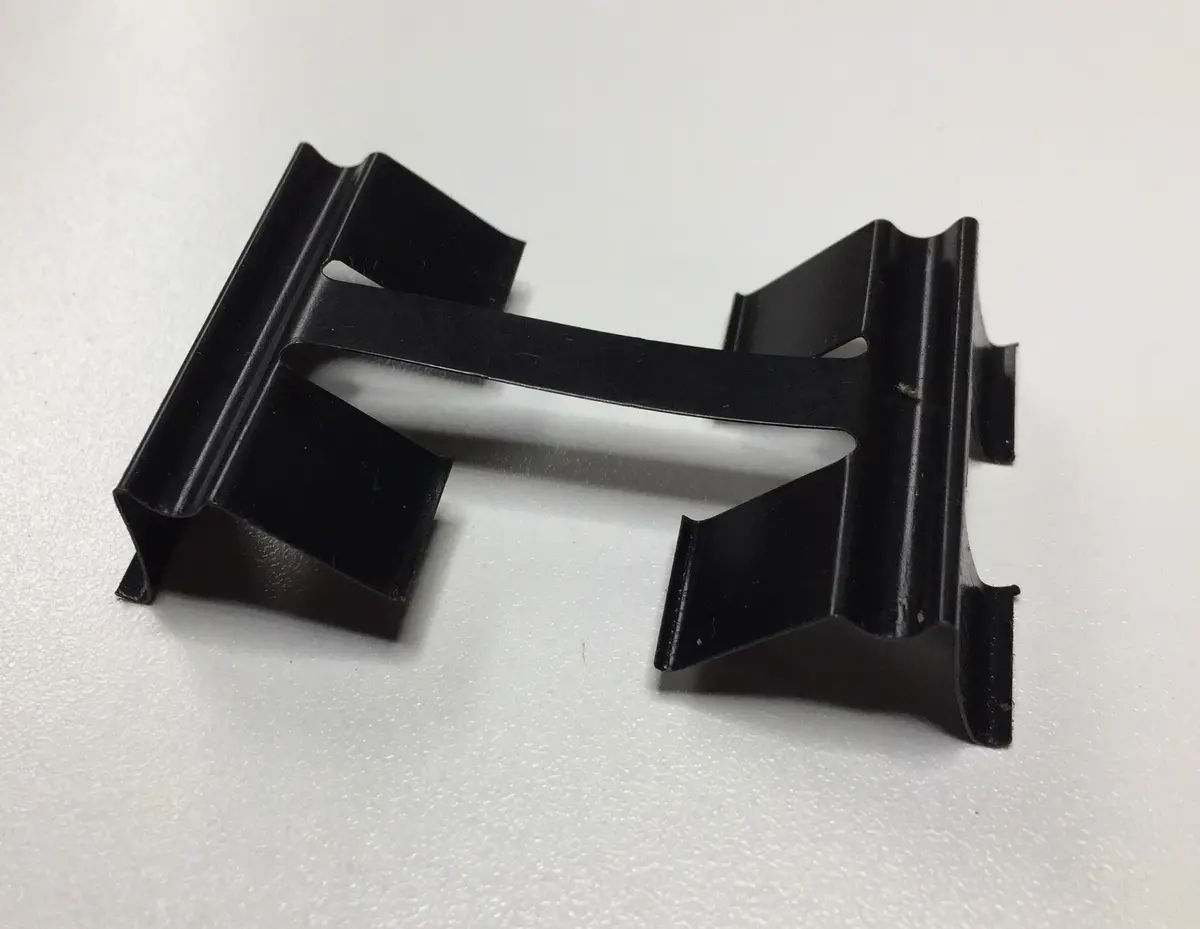 Brake Pad Retainer (All Spridgets) 1