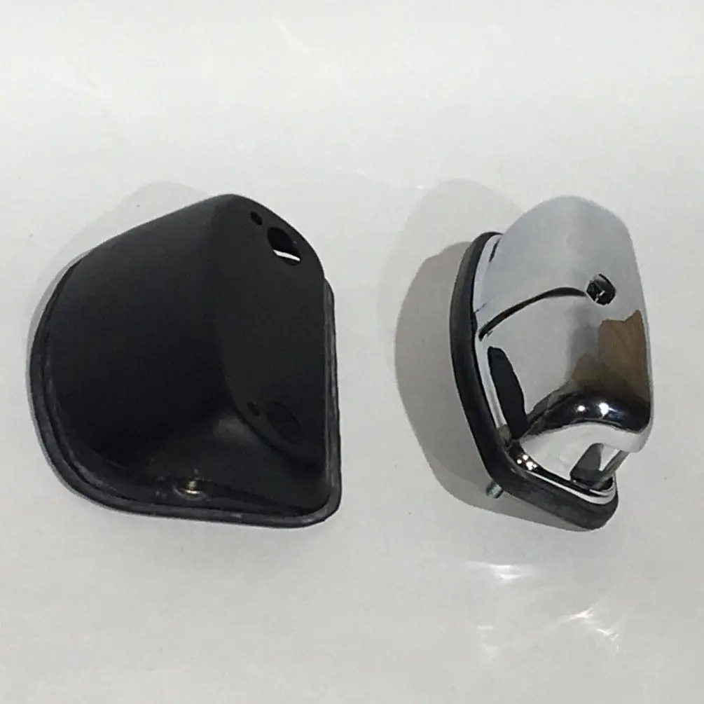 Complete License Plate Light Assembly (Bugeye Only) 1