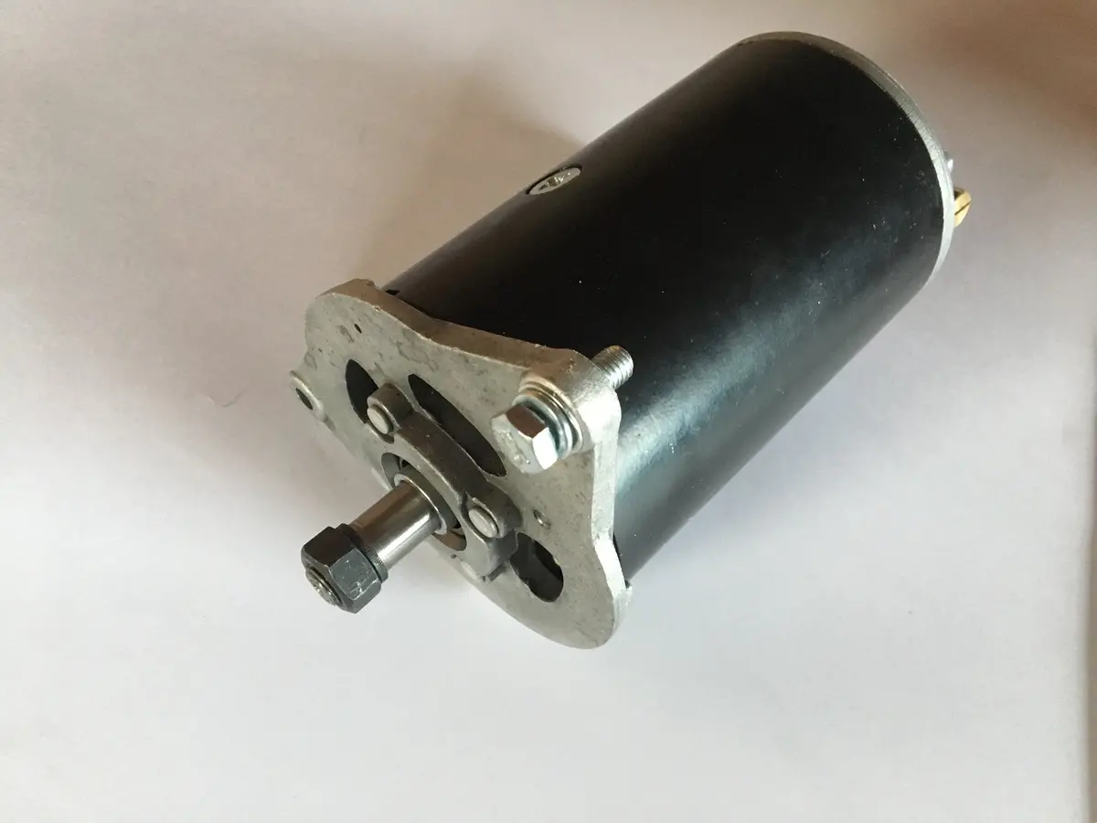 New Generator (With Or Without Tach Drive) (948 Engines) 1