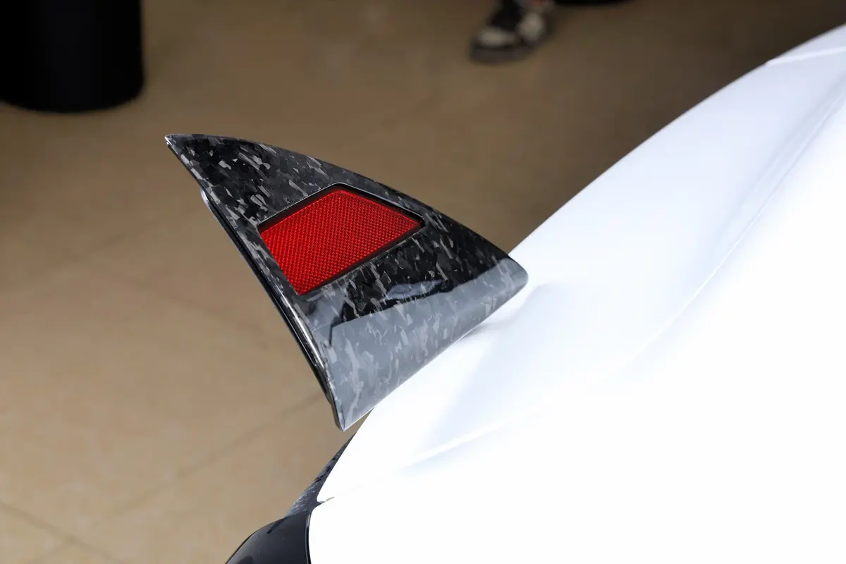 Real Molded Forged Carbon Fiber Tail Light Side Overlay Covers Set For Tesla Model 3 2023-2026 Highland 2