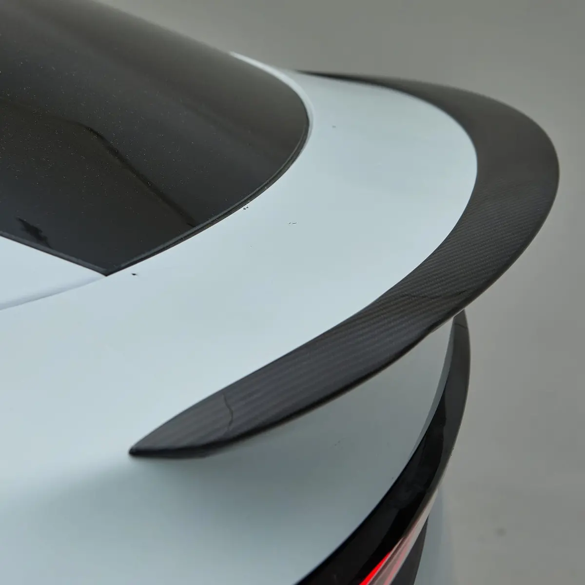Real Molded Gloss Carbon Fiber Performance Wing Spoiler Tesla Model Y Juniper 2025-2026 1