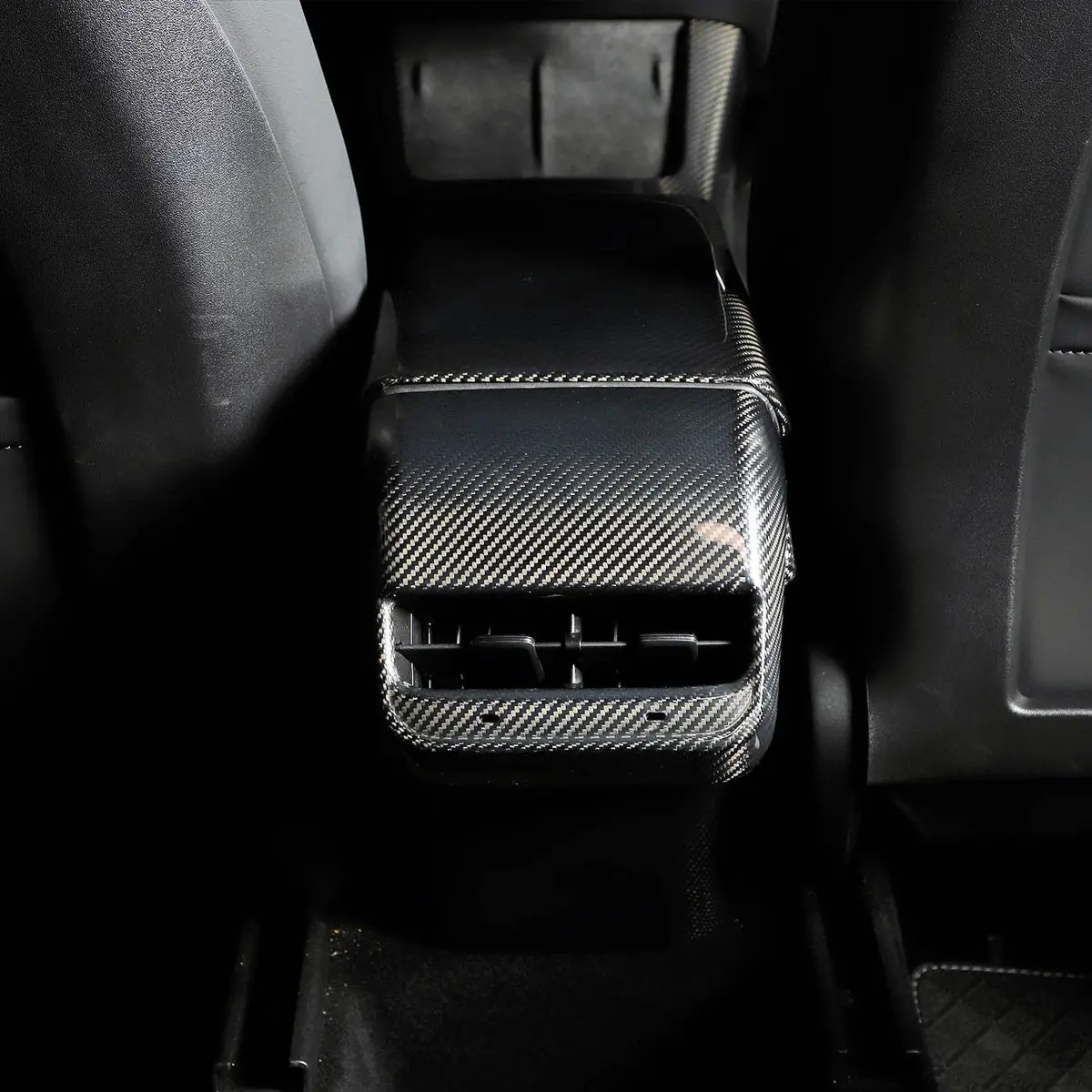 Real Molded Gloss Carbon Fiber Rear Backseat Ac Vent Overlay V2 Usb-C For Tesla Model 3 2020-2023 1
