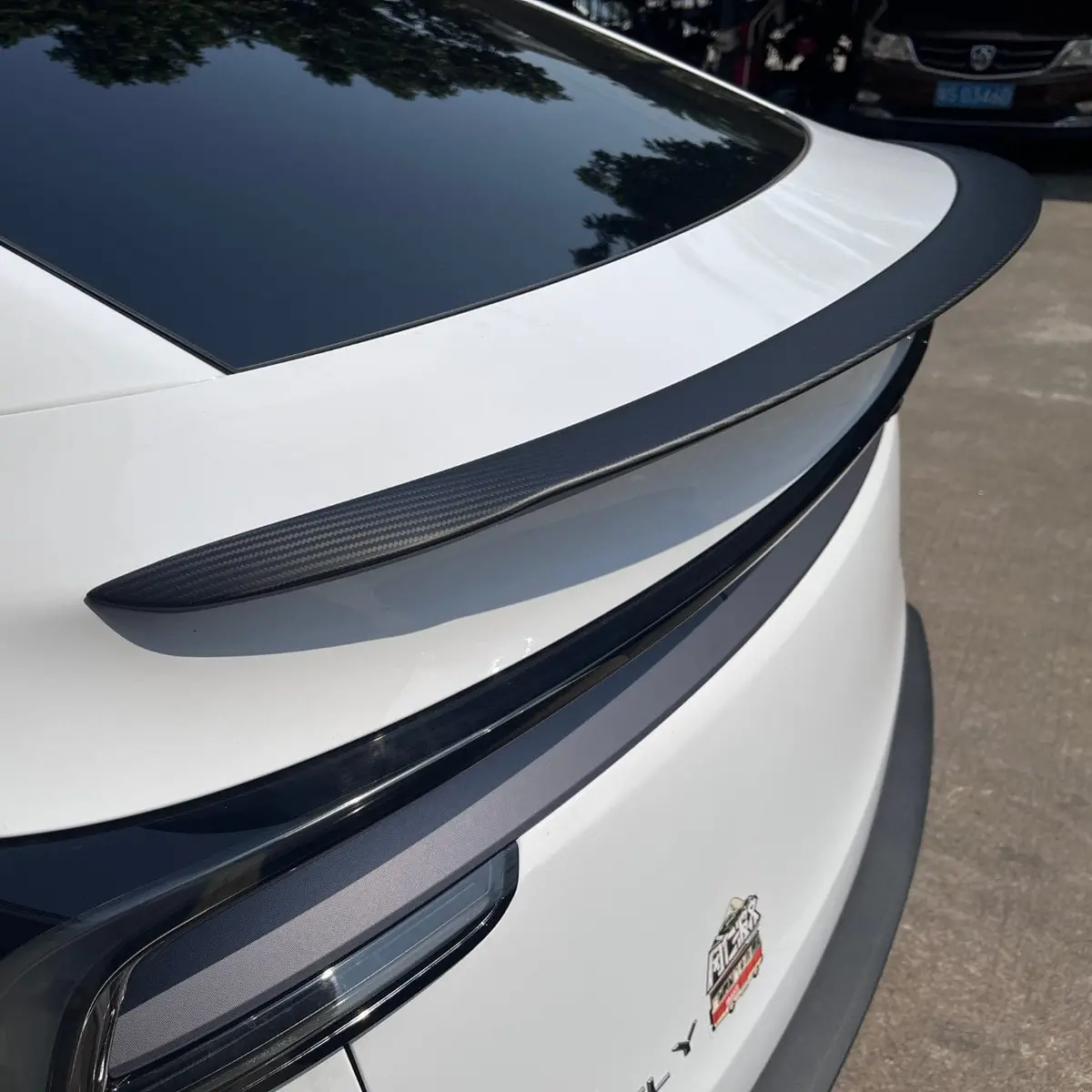 Real Molded Matte Carbon Fiber Performance Wing Spoiler Tesla Model Y Juniper 2025-2026 1