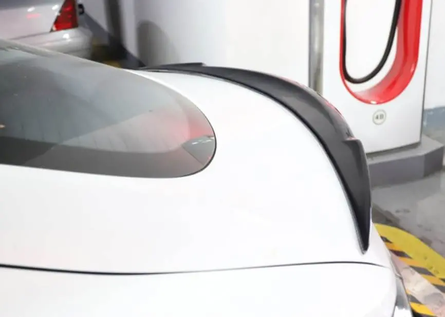 Carbon Fiber Gloss Effect Curve Styled Wing Spoiler For Tesla Model S 2012-2020 1